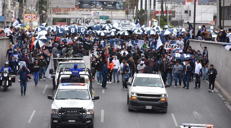 Resguardarán autoridades de Monterrey a caravana de Rayados por el clásico 133